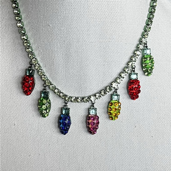 Betsey Johnson Multicolor Drop Christmas light Necklace Rhinestones NWT - Picture 4 of 6